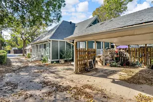 1208 Martha St, Waxahachie, TX 75165 - Photo 38