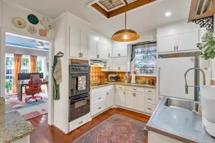 1208 Martha St, Waxahachie, TX 75165 - Photo 10