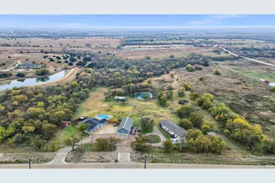 2212 W J Fred Smith Parkway, Celina, TX 75009 - Photo 2