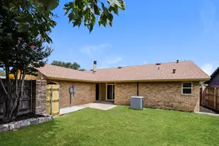 1816 Christopher Dr, Fort Worth, TX 76140 - Photo 14