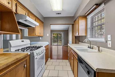 1105 Lawson Drive, Garland, TX 75042 - Photo 6