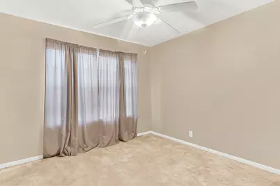 2729 Lockhart Avenue, Dallas, TX 75228 - Photo 10