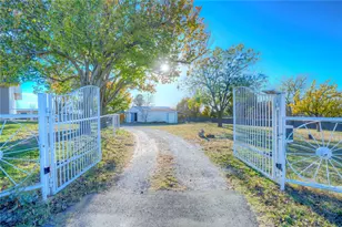 3100 S Fm 730, Decatur, TX 76234 - Photo 38