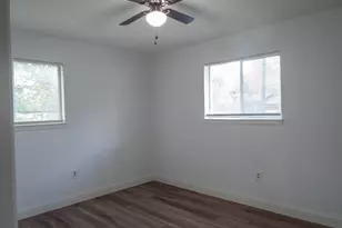 4607 Wisconsin St, Bellmead, TX 76705 - Photo 10