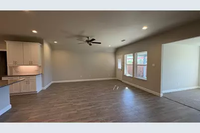 4237 Cornerstone Circle, Granbury, TX 76048 - Photo 8