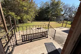 1611 N Alexander St, Sherman, TX 75092 - Photo 24