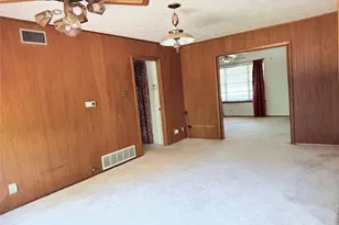 1611 N Alexander St, Sherman, TX 75092 - Photo 8