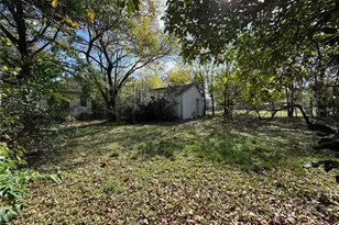 807 N Marable St, West, TX 76691 - Photo 22