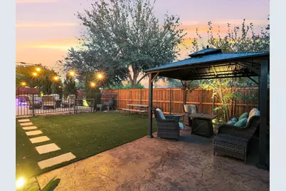 9900 Tanglebrush Drive, McKinney, TX 75072 - Photo 4