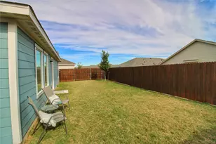 11740 Marcellus Wy, Justin, TX 76247 - Photo 32