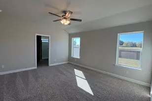 4243 Cornerstone Cir, Granbury, TX 76048 - Photo 8