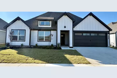 4243 Cornerstone Circle, Granbury, TX 76048 - Photo 1