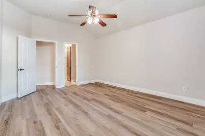 2129 Clubside Drive, Corinth, TX 76210 - Photo 18