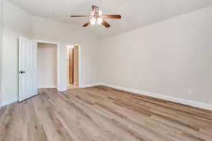 2129 Clubside Dr, Corinth, TX 76210 - Photo 18