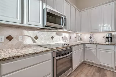 2129 Clubside Drive, Corinth, TX 76210 - Photo 14