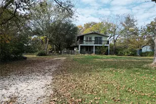 242 Club Park Ct, East Tawakoni, TX 75472 - Photo 1