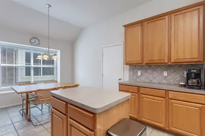 2437 Campfire Lane, Frisco, TX 75033 - Photo 12
