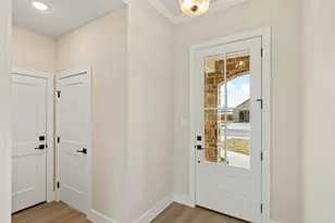 506 Limestone Cir, Mabank, TX 75147 - Photo 2