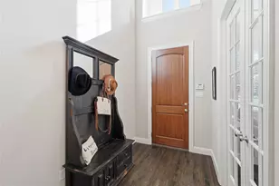 346 Hill Creek Ln, Grapevine, TX 76051 - Photo 4