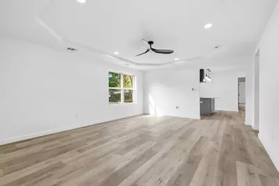 1711 E Waco Avenue, Dallas, TX 75216 - Photo 6