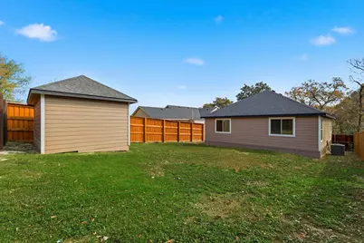 1711 E Waco Avenue, Dallas, TX 75216 - Photo 24
