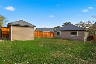 1711 E Waco Ave, Dallas, TX 75216 - Photo 24