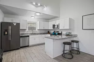 1816 Hidden Valley Rd, Granbury, TX 76049 - Photo 6