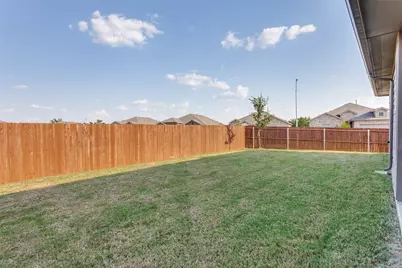 8900 Trumpeter Lane, Fort Worth, TX 76131 - Photo 22