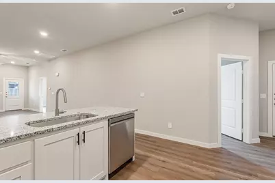 2633 Baron Avenue, Abilene, TX 79606 - Photo 8