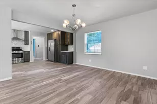 1510 Bowie St, Garland, TX 75042 - Photo 12