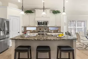 1025 Gentle Wind Ln, Frisco, TX 75036 - Photo 10