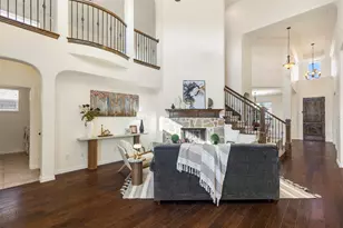 1025 Gentle Wind Ln, Frisco, TX 75036 - Photo 8