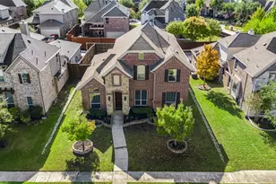 1025 Gentle Wind Ln, Frisco, TX 75036 - Photo 2