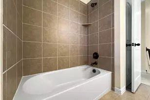 1025 Gentle Wind Ln, Frisco, TX 75036 - Photo 26