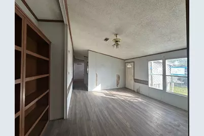 132 Juan Court, Hudson Oaks, TX 76087 - Photo 12