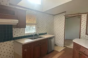 132 Juan Ct, Hudson Oaks, TX 76087 - Photo 2