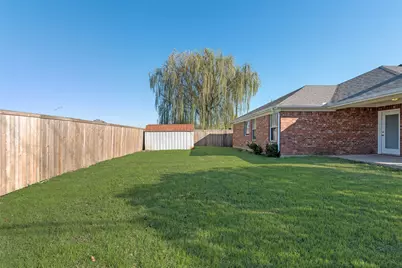 824 Bridle Trail, Saginaw, TX 76179 - Photo 30