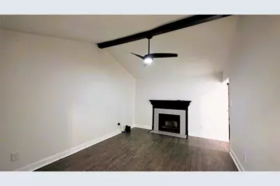 1402 S Carrier Parkway #305, Grand Prairie, TX 75051 - Photo 6