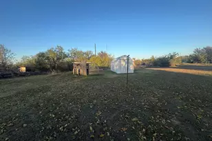 119 Theresa Dr, Graham, TX 76450 - Photo 14