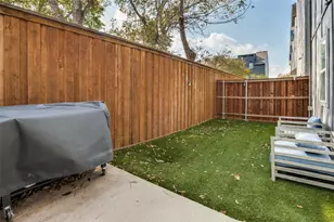 1434 Elevado Dr, Dallas, TX 75212 - Photo 10