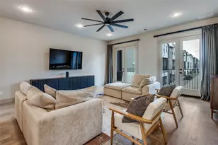 1434 Elevado Dr, Dallas, TX 75212 - Photo 12