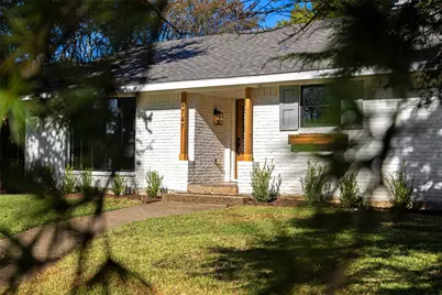 9747 Parkford Drive, Dallas, TX 75238 - Photo 2