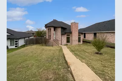 1726 Hillcrest Court, Balch Springs, TX 75180 - Photo 10