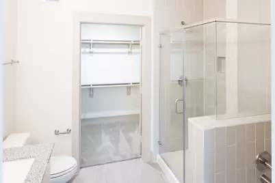 2100 Moser Avenue #215, Dallas, TX 75206 - Photo 4