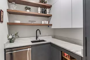 13693 Peyton Dr, Dallas, TX 75240 - Photo 16