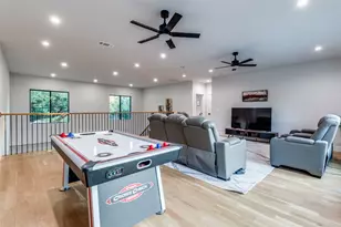 13693 Peyton Dr, Dallas, TX 75240 - Photo 24