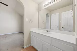 305 Wylie Creek Pl, DeSoto, TX 75115 - Photo 20