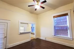 109 NW 20th St, Fort Worth, TX 76164 - Photo 8