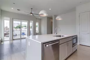 5515 Bryan Pkwy, Dallas, TX 75206 - Photo 12