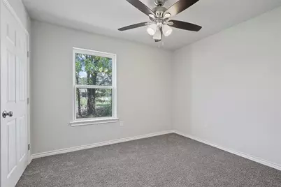 317 Jones Street, Bonham, TX 75418 - Photo 10